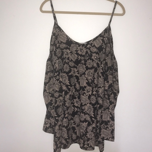 HoneyPunch cold shoulder shift dress - Picture 1 of 3